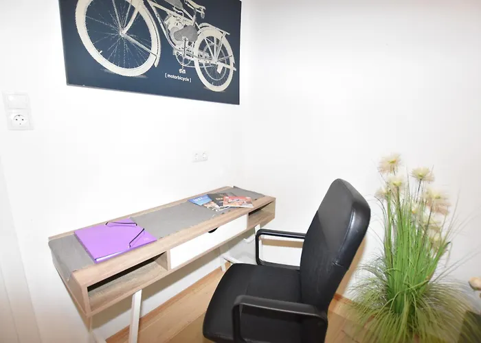 Ein Traum Im Leechwald Naehe Lkh Appartement